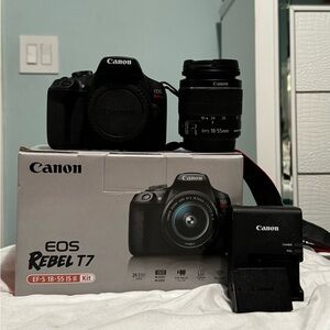 Canon EOS Rebel T7